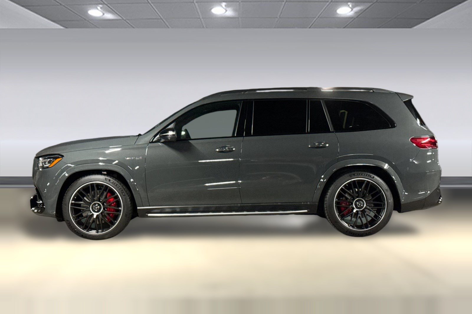 New 2026 Mercedes-Benz GLS 63 AMG 4MATIC image 2