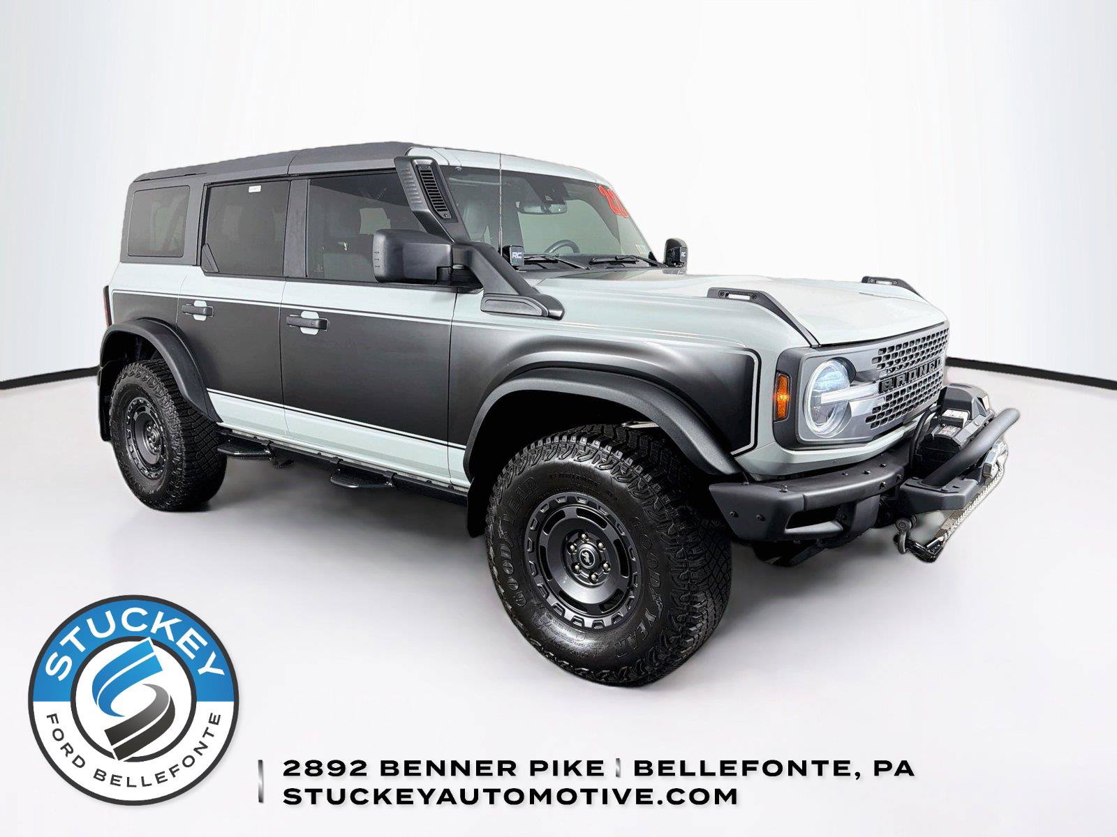 Used 2022 Ford Bronco Everglades AWD/4WD image 1