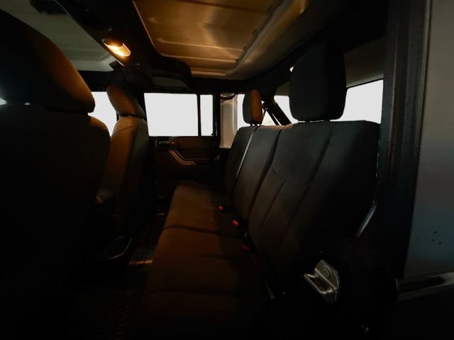 Used 2018 Jeep Wrangler Unlimited Sport image 21