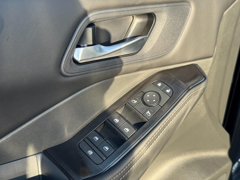 New 2026 Nissan Rogue SV AWD/4WD image 11