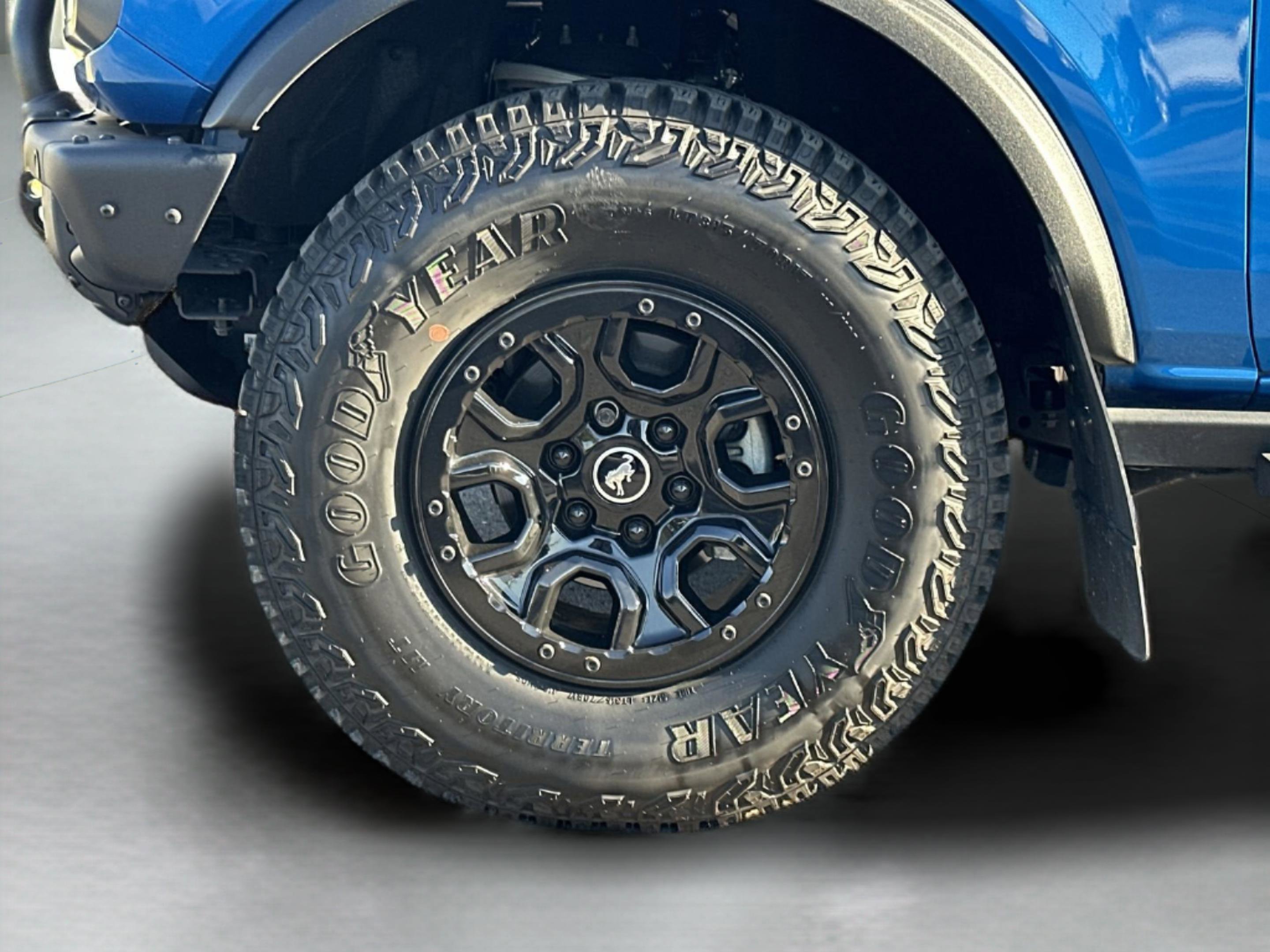 Used 2024 Ford Bronco Badlands image 34