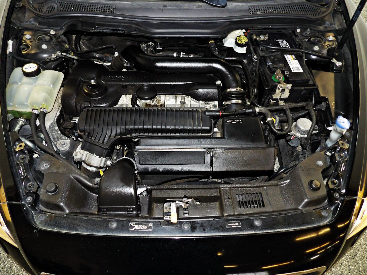 Used 2013 Volvo C70 T5 image 25