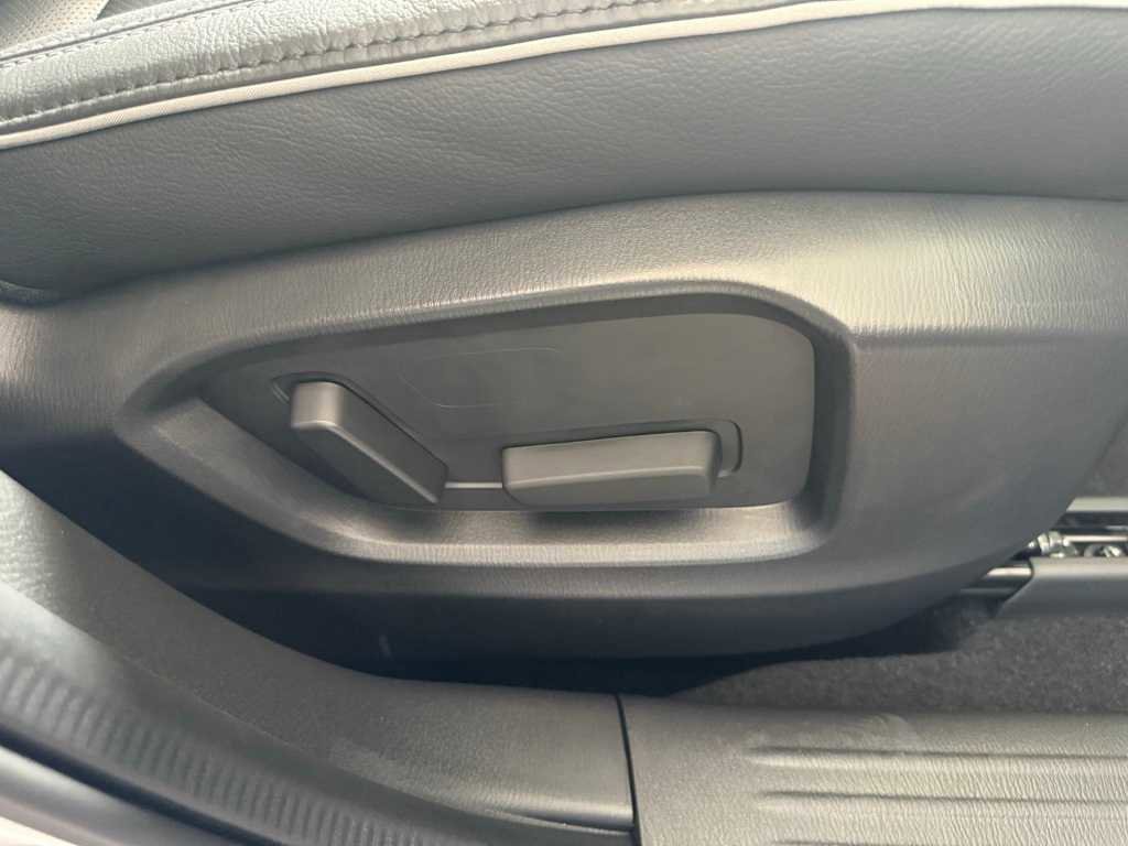 Used 2025 MAZDA CX-5 AWD 2.5 S w/ Premium Plus Pkg image 10