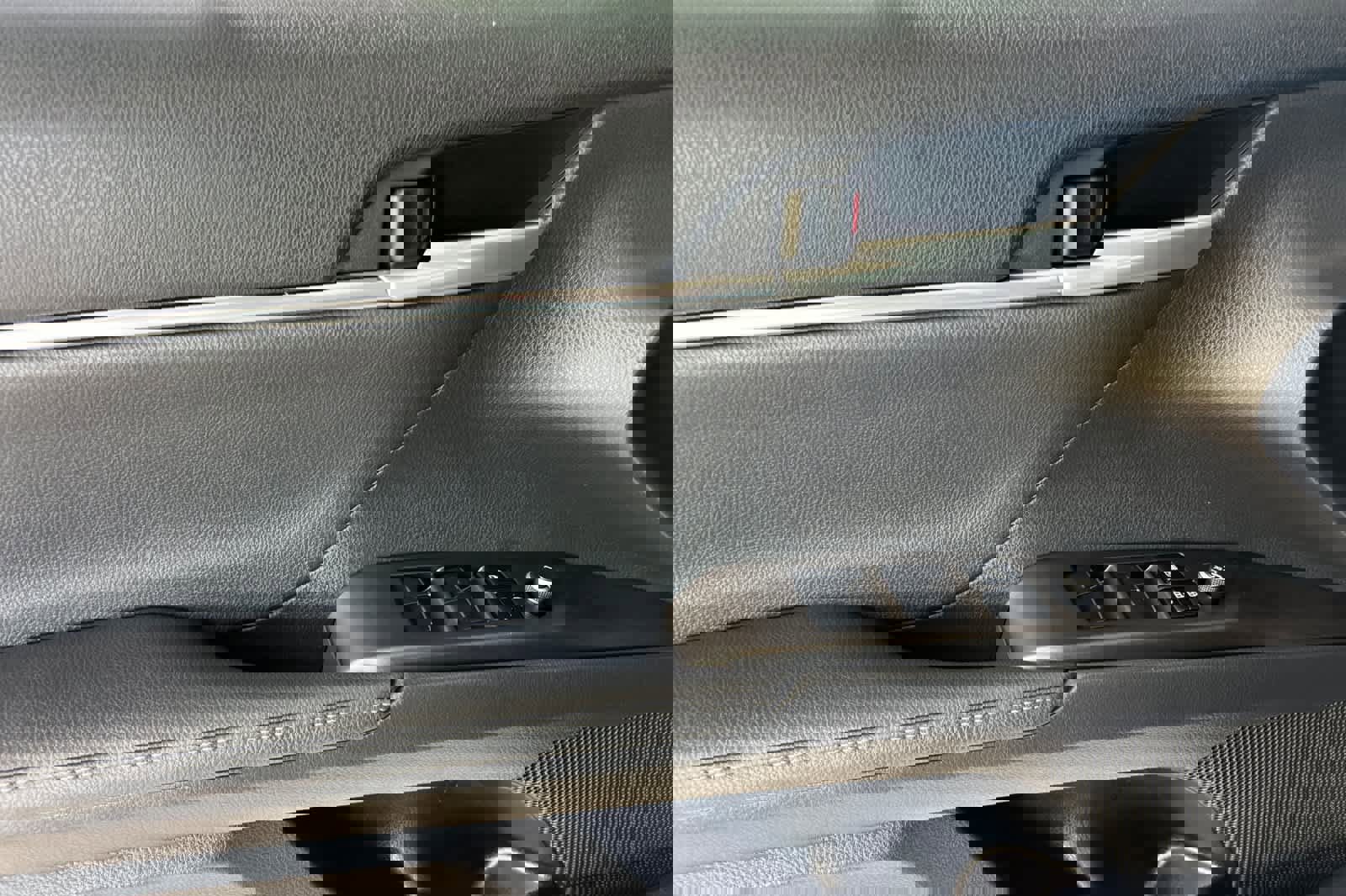 Certified 2024 Toyota Camry XLE image 12