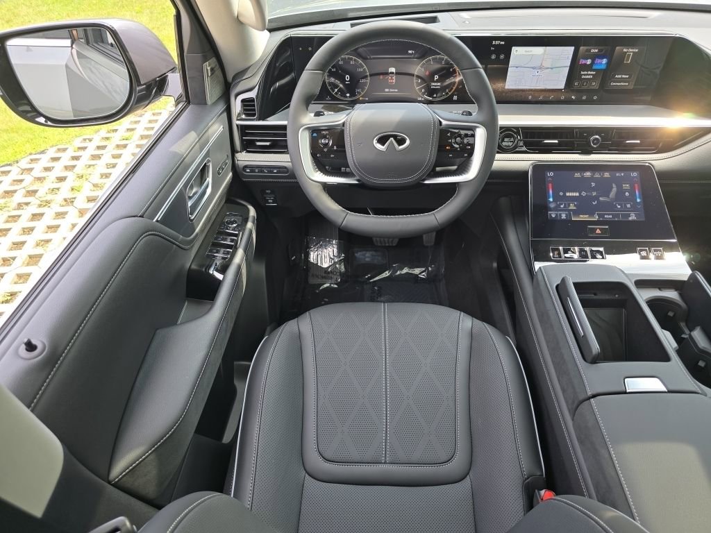 New 2025 INFINITI QX80 Sensory image 30