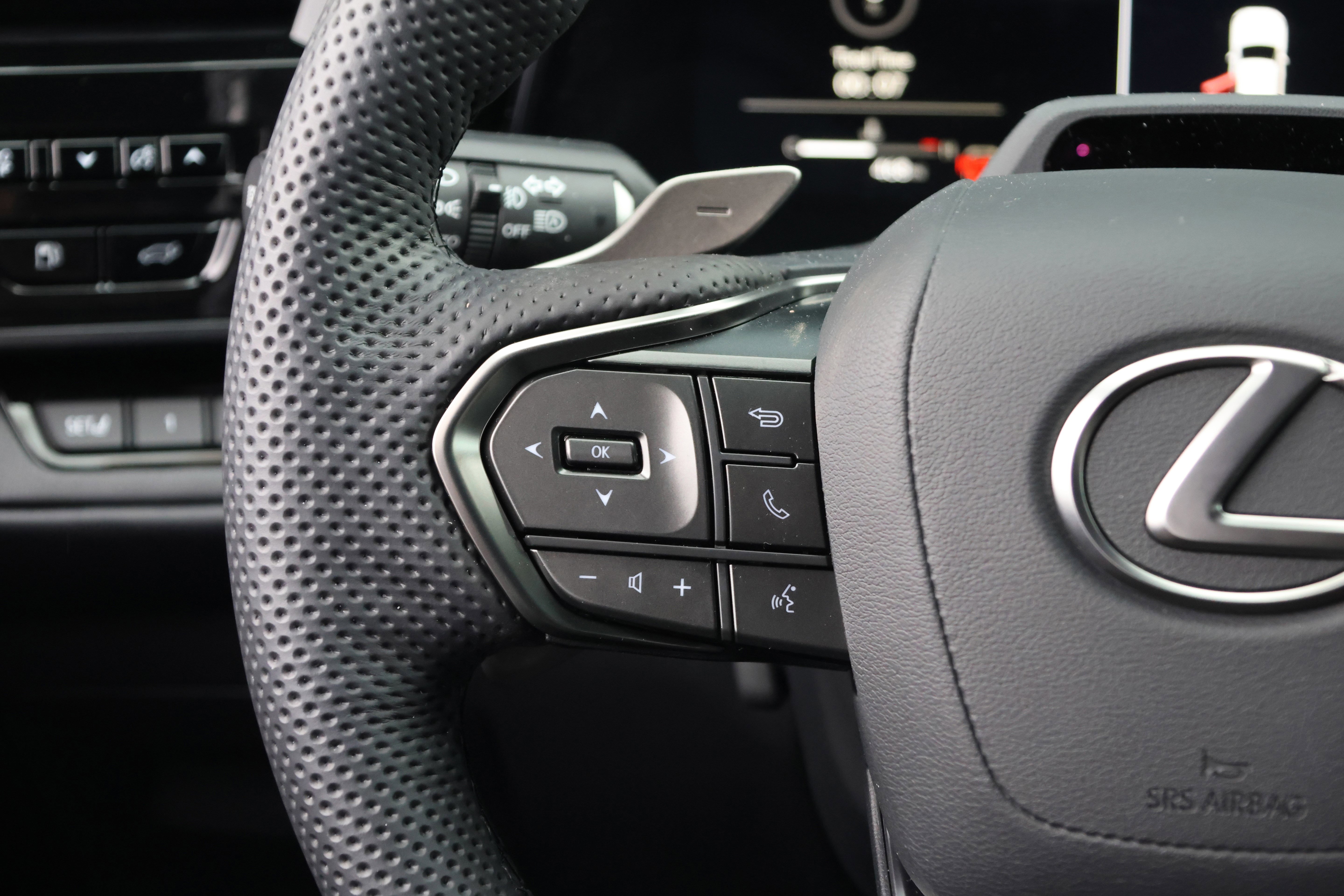 Used 2026 Lexus TX 500h AWD image 18