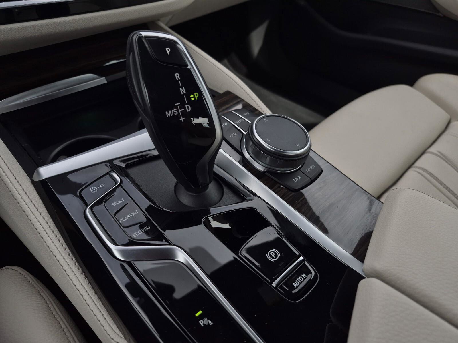 Certified 2023 BMW 530i w/ M Sport Package RWD image 28