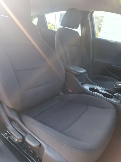 Used 2022 Chevrolet Malibu LT FWD image 21