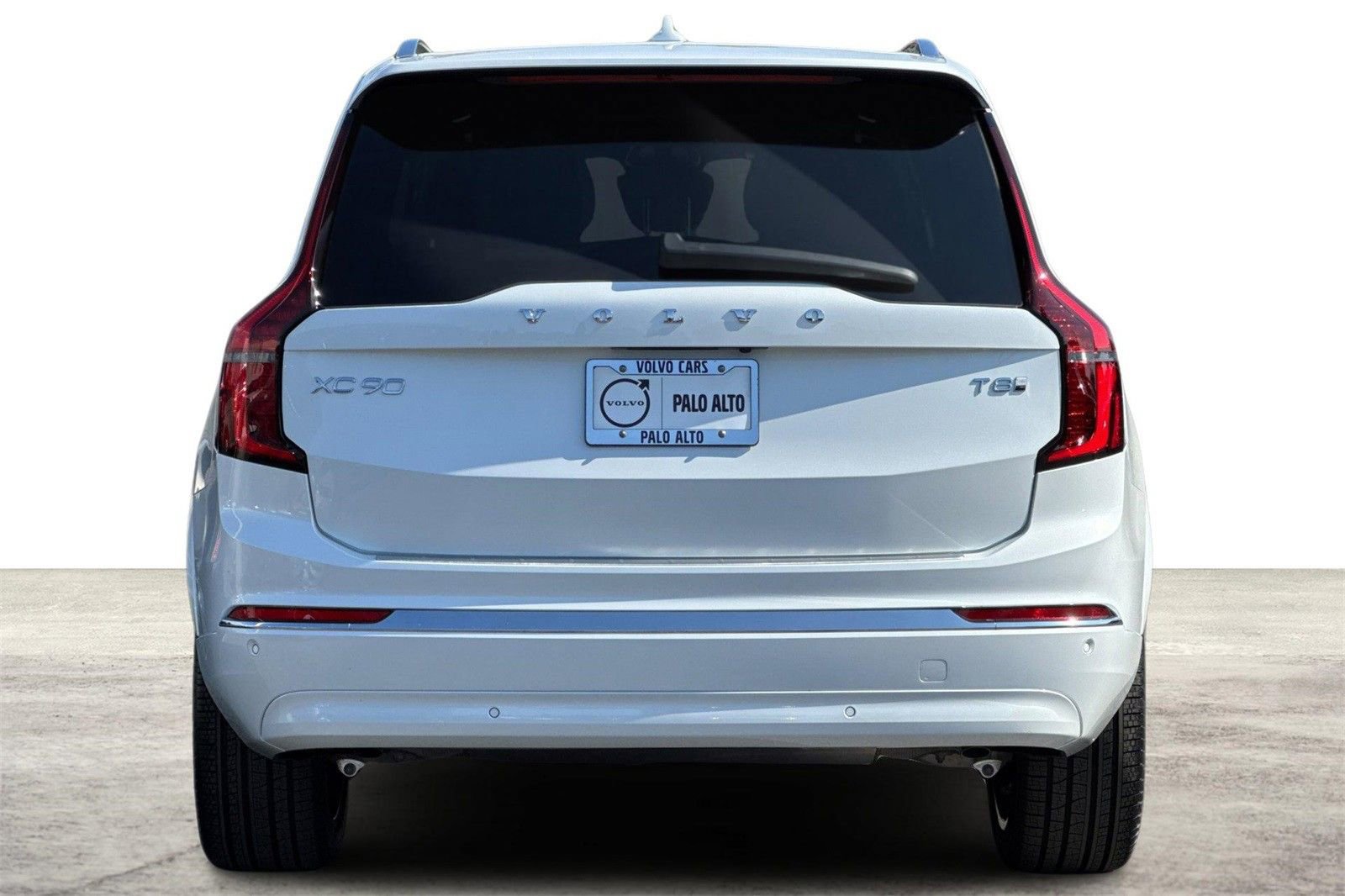 Used 2026 Volvo XC90 T8 Plus w/ Protection Package Premier AWD/4WD image 7