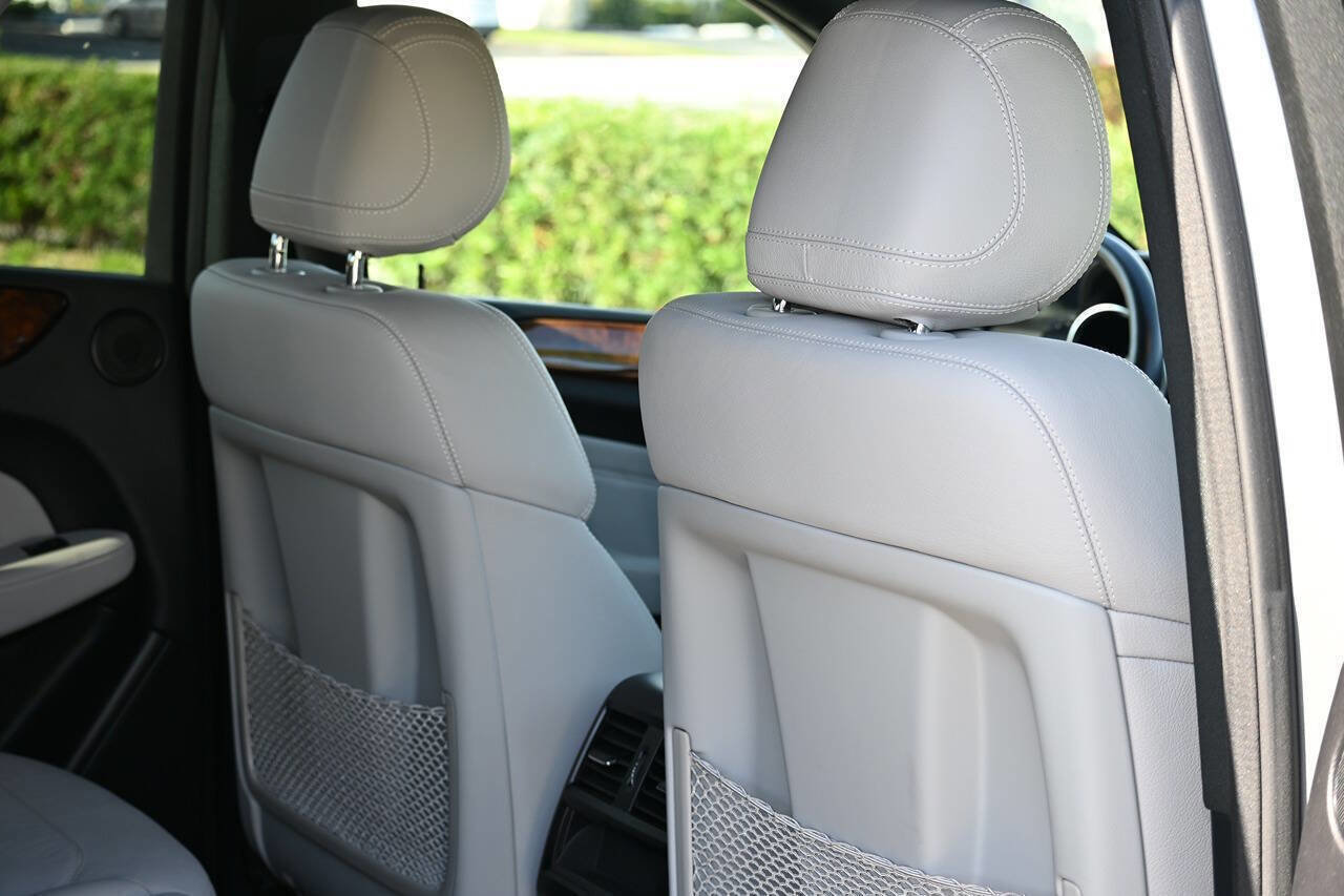Used 2014 Mercedes-Benz ML 350 4MATIC image 31