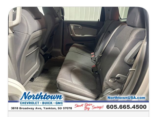 Used 2012 Chevrolet Traverse LT image 22