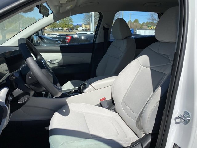 New 2025 Hyundai Tucson SE image 26