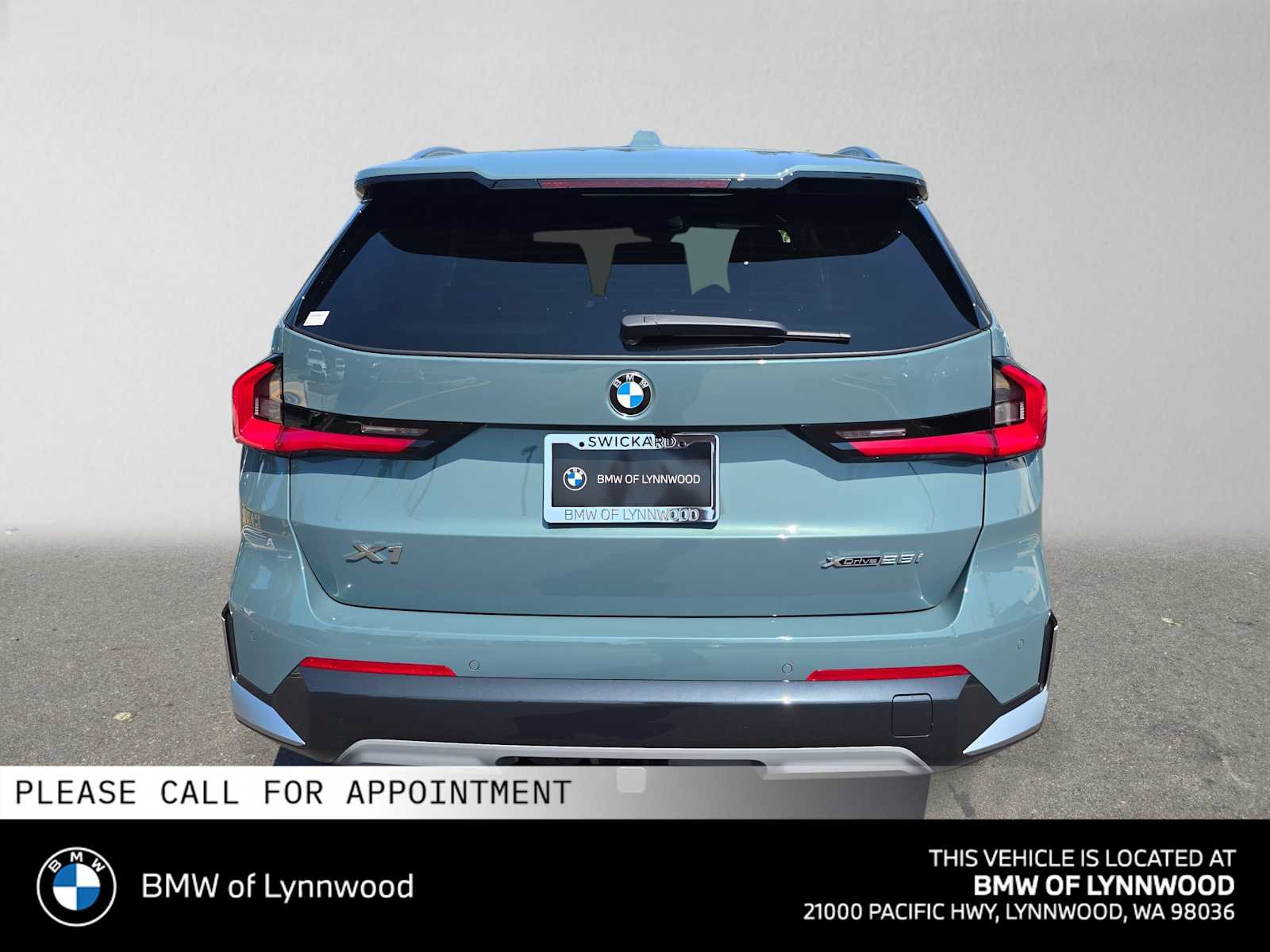 New 2026 BMW X1 xDrive28i w/ Technology Package AWD/4WD image 4