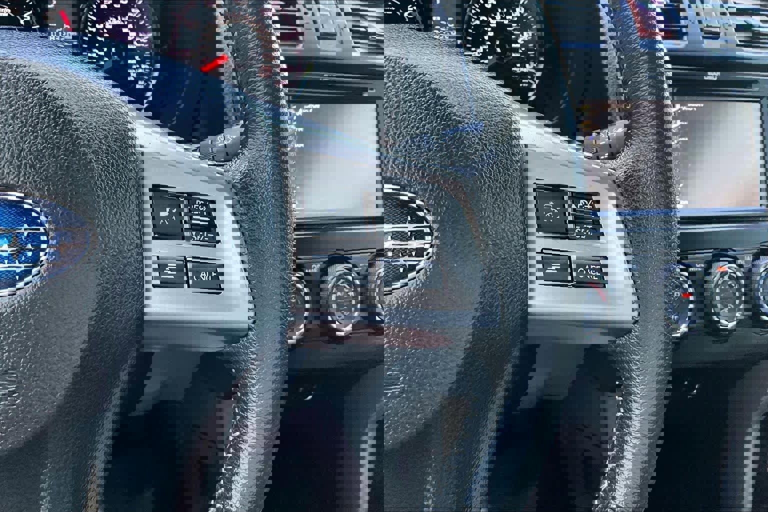 Used 2015 Subaru Forester 2.5i Touring w/ Eyesight & Navigation System image 24