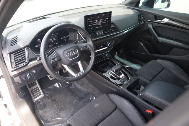 Used 2023 Audi SQ5 Prestige AWD/4WD image 12
