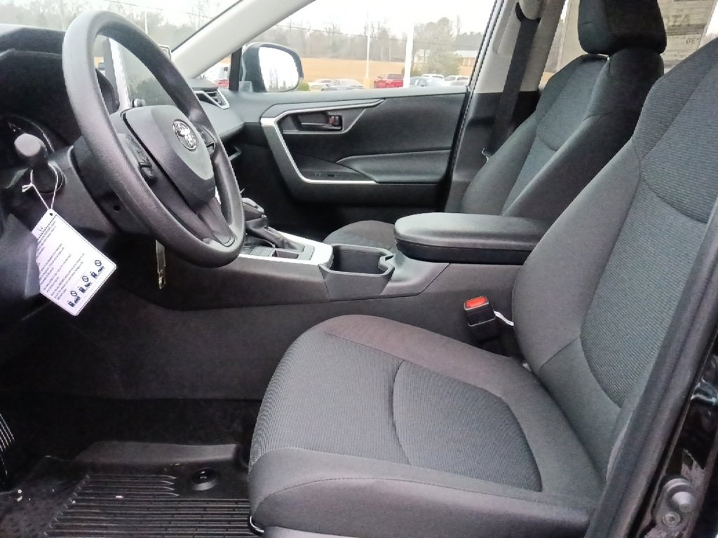 New 2025 Toyota RAV4 LE image 14