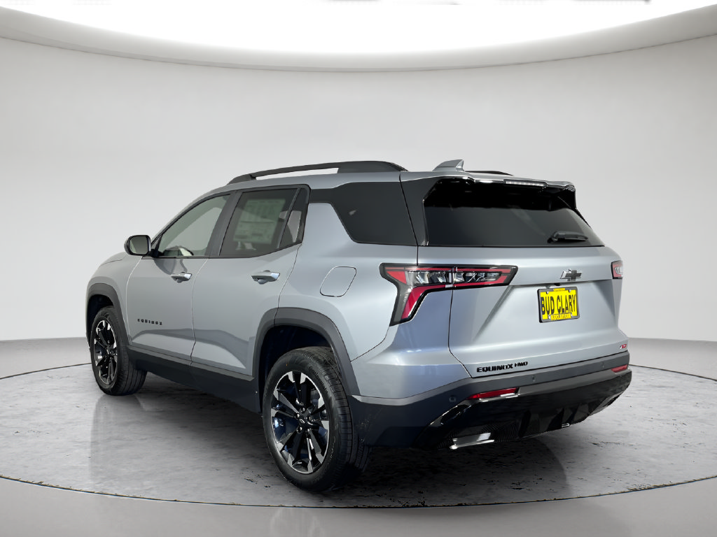 New 2026 Chevrolet Equinox RS w/ Convenience Package III AWD/4WD image 7