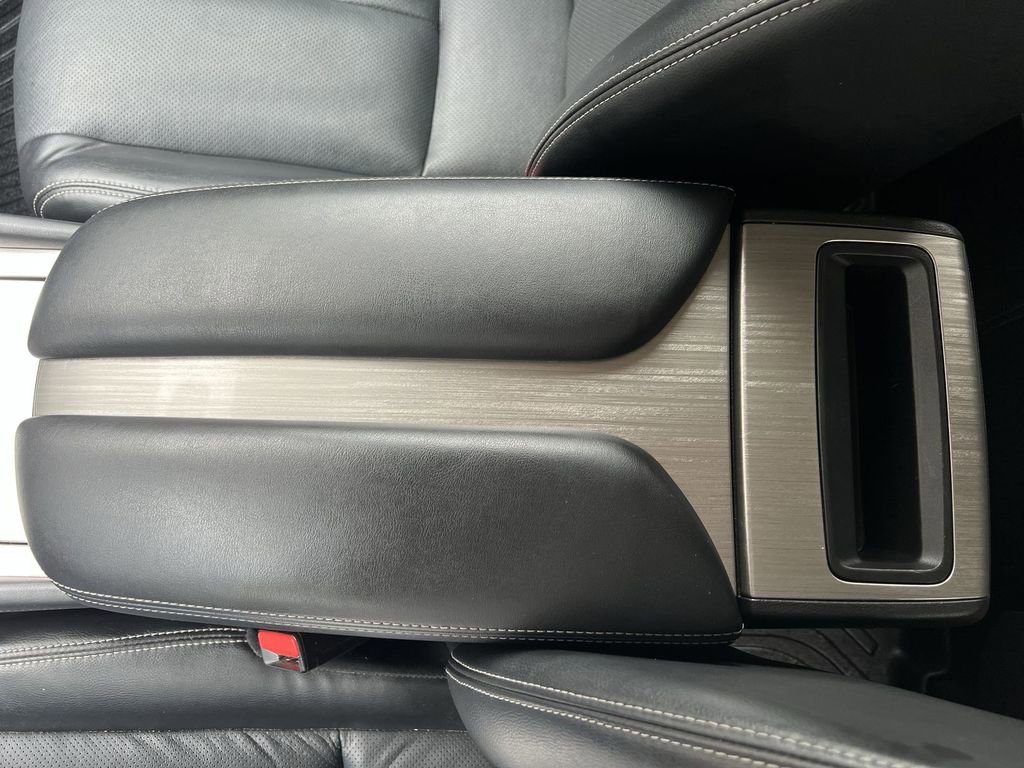 Used 2017 Nissan Murano Platinum w/ Platinum Technology Package FWD image 21