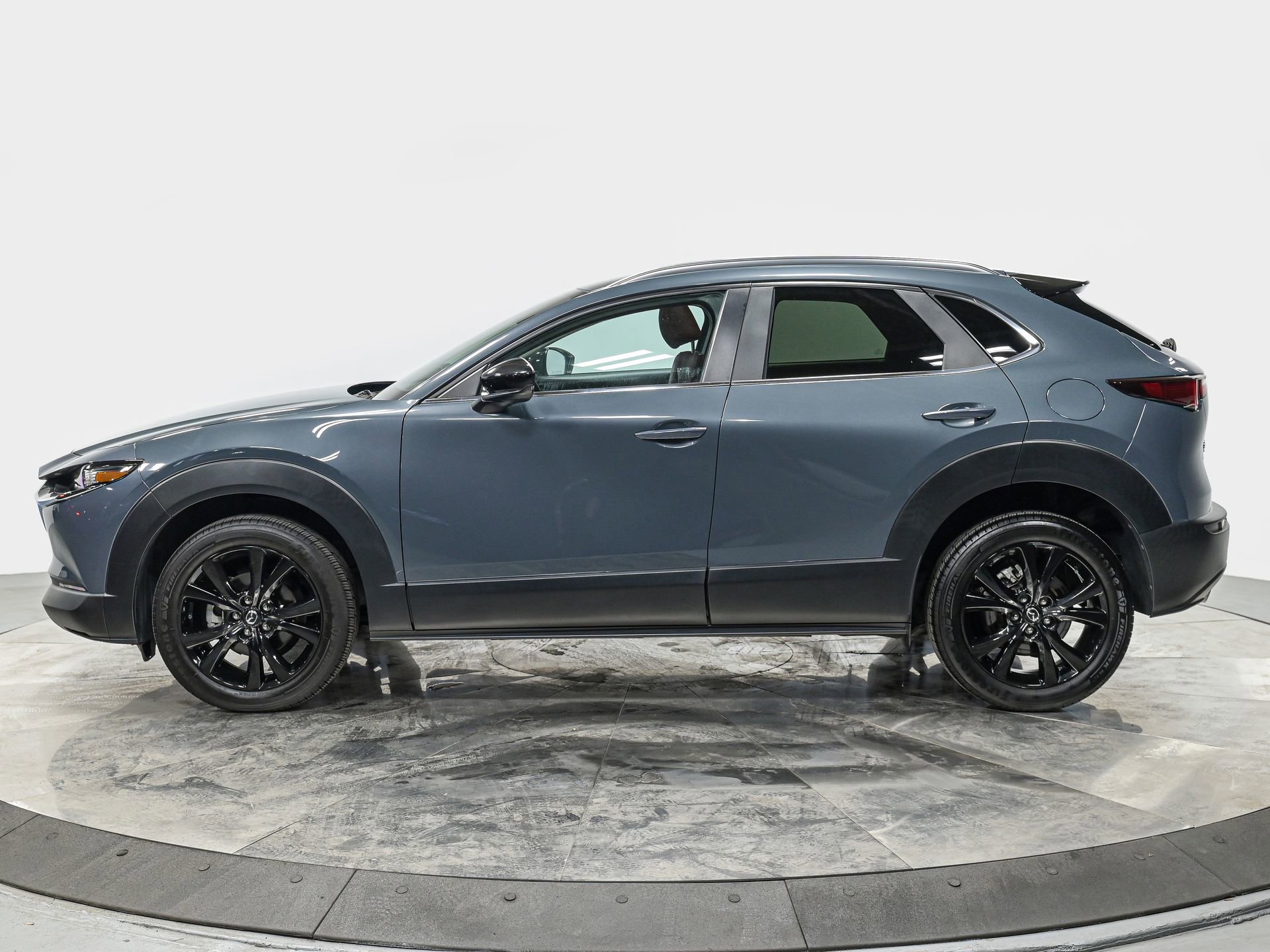 Used 2024 MAZDA CX-30 AWD 2.5 S w/ Preferred Package image 2