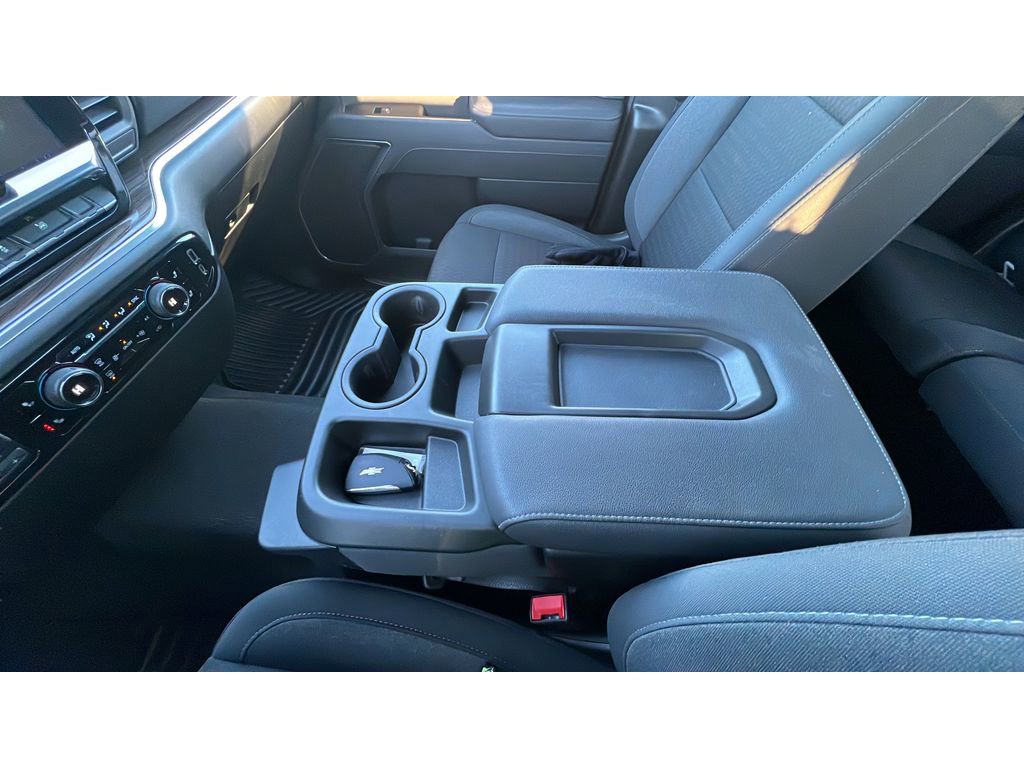 Certified 2025 Chevrolet Silverado 2500 LT w/ Convenience Package image 19