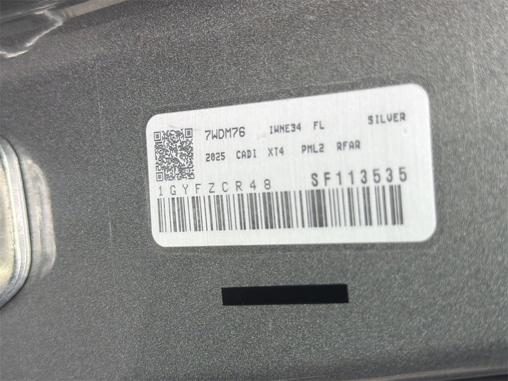 Certified 2025 Cadillac XT4 Premium Luxury image 28