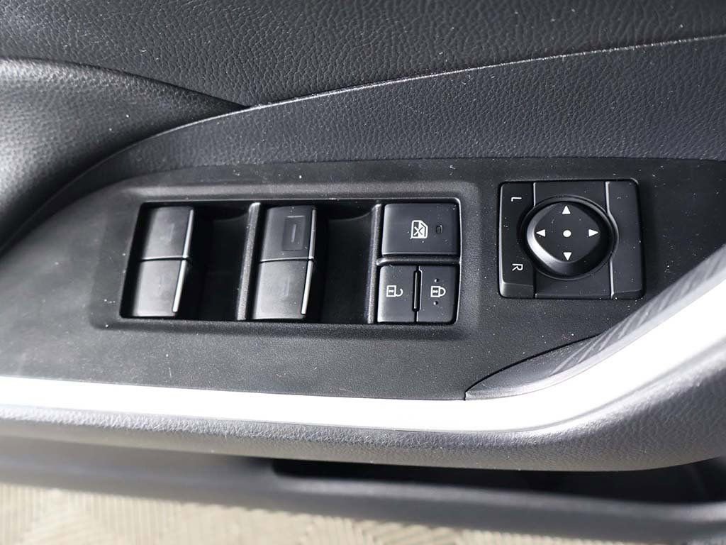 Used 2022 Toyota RAV4 XLE w/ Convenience Package image 37