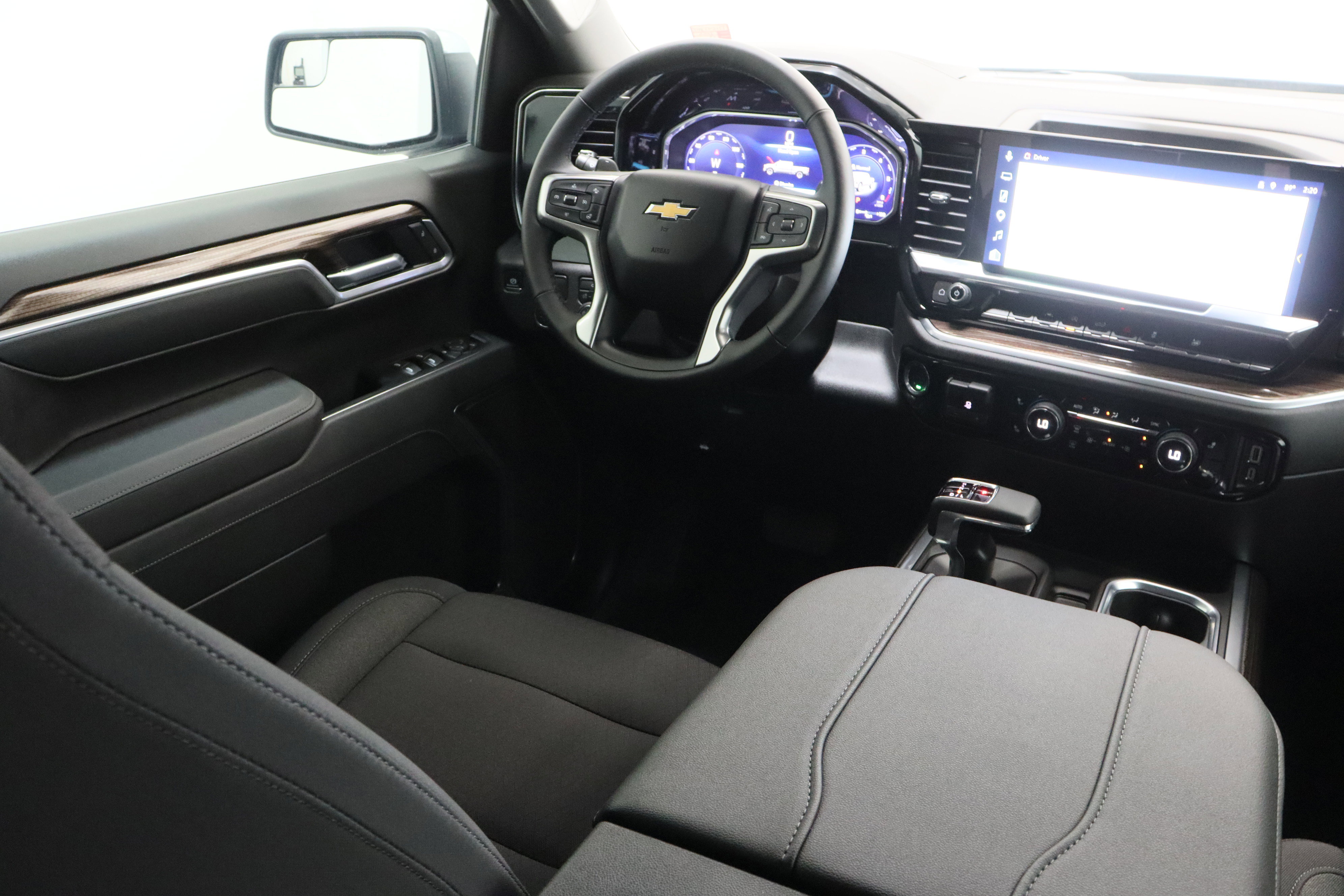 Used 2026 Chevrolet Silverado 1500 LT w/ Texas Edition Plus RWD image 31