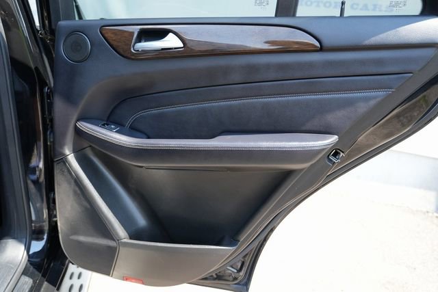 Used 2014 Mercedes-Benz ML 350 BlueTEC 4MATIC image 37