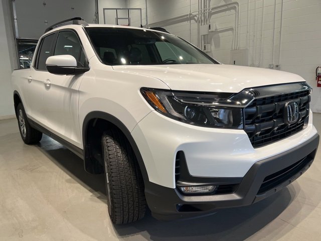 Used 2025 Honda Ridgeline RTL image 3