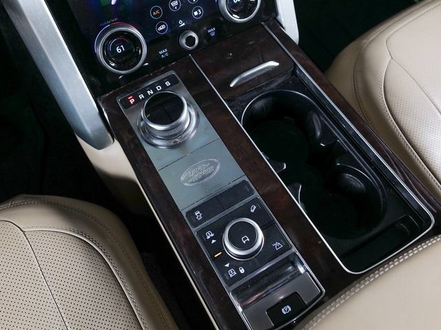 Used 2020 Land Rover Range Rover HSE AWD/4WD image 13