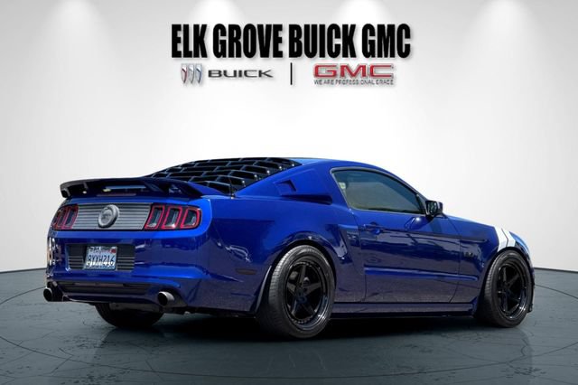 Used 2014 Ford Mustang GT w/ Equipment Group 301A RWD image 4