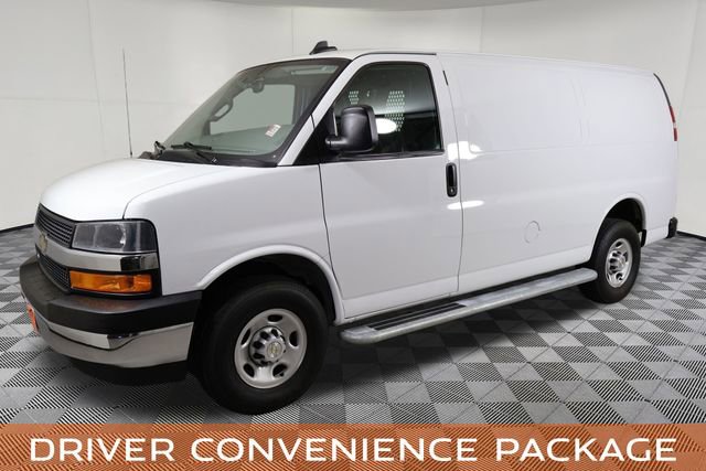 Used 2024 Chevrolet Express 2500 w/ Driver Convenience Package RWD image 10