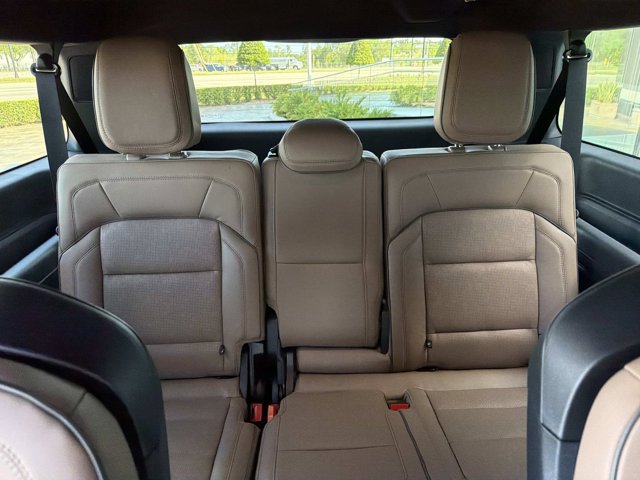 New 2026 Lincoln Navigator L Black Label AWD/4WD image 23