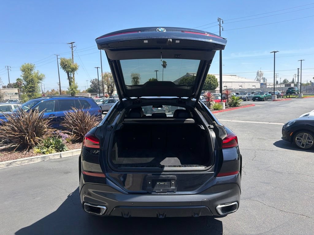 Used 2026 BMW X6 xDrive40i AWD/4WD image 10