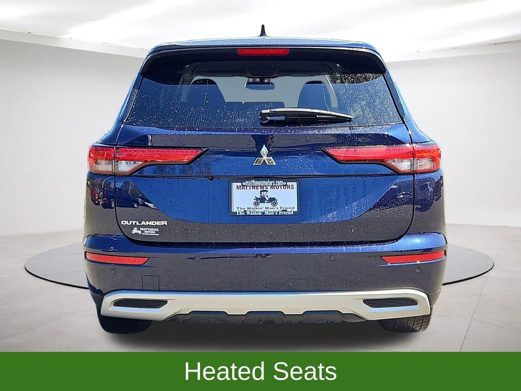 Used 2024 Mitsubishi Outlander SE image 6
