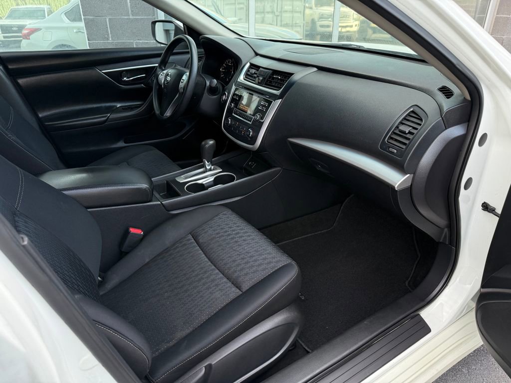 Used 2016 Nissan Altima 2.5 S w/ Power Driver Seat Package FWD image 19