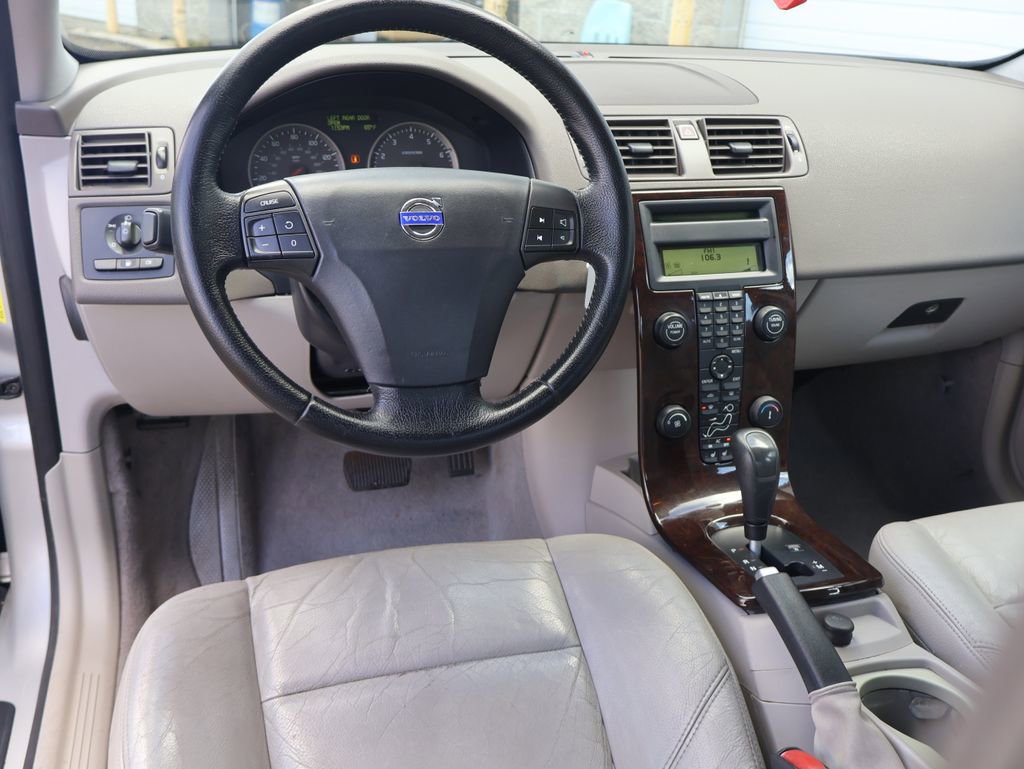 Used 2007 Volvo S40 2.4i image 24