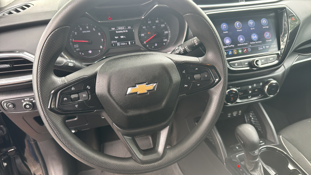 Used 2023 Chevrolet TrailBlazer LT w/ Convenience Package AWD/4WD image 13