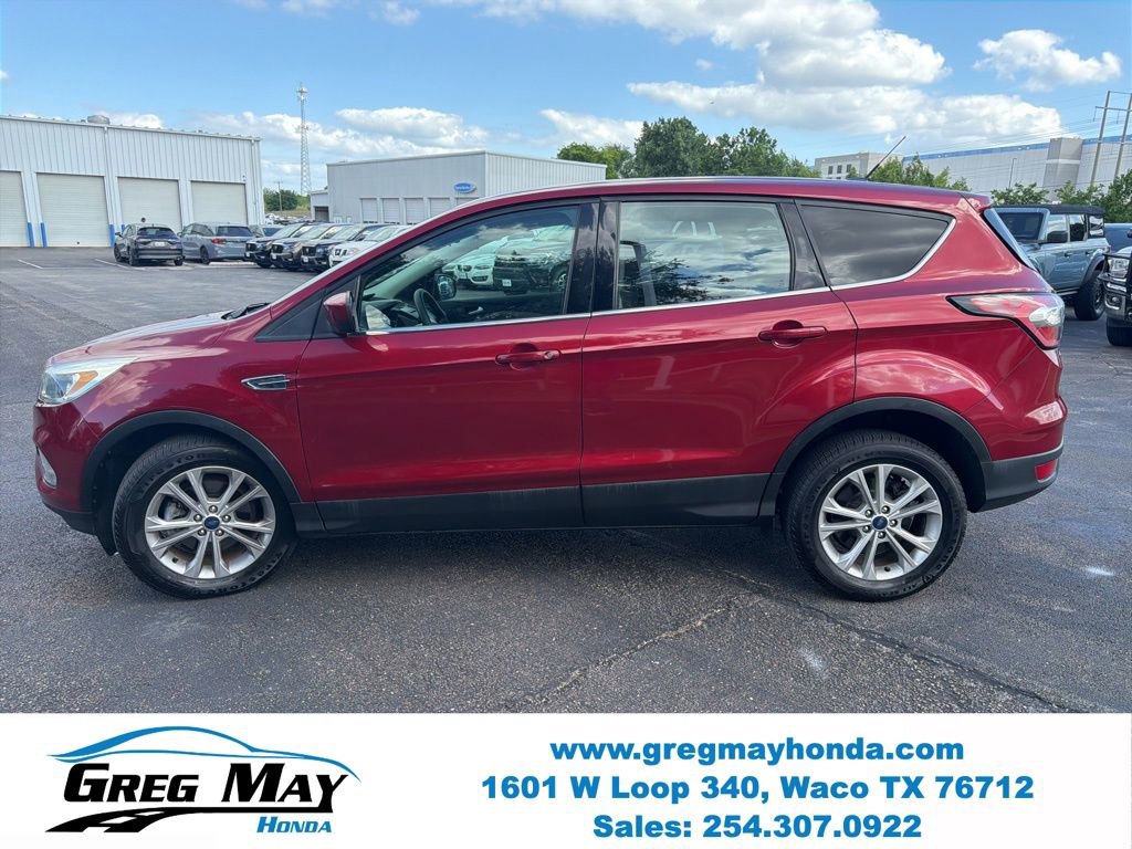 Used 2017 Ford Escape SE FWD image 6