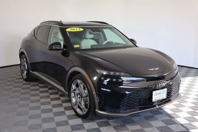 Used 2023 Genesis GV60 Performance image 1