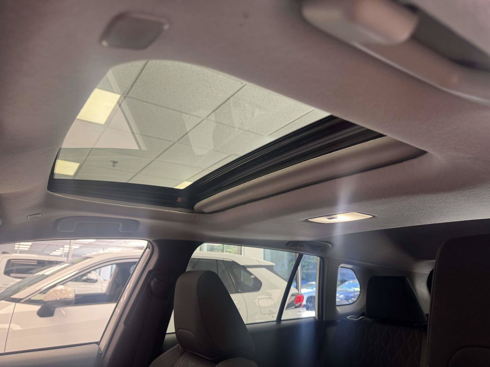 Certified 2025 Toyota Corolla Cross LE w/ Moonroof Package AWD/4WD image 19