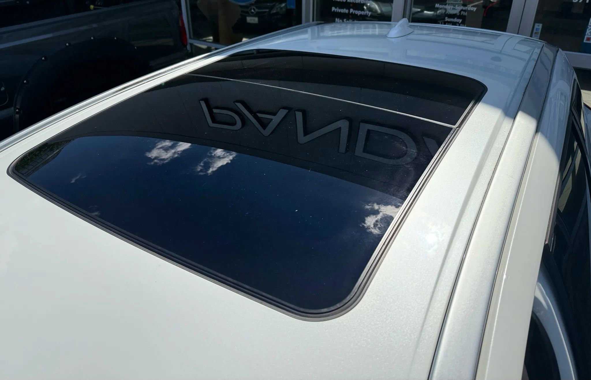 Used 2017 Volvo XC60 T6 Dynamic w/ Preferred Option Package image 55