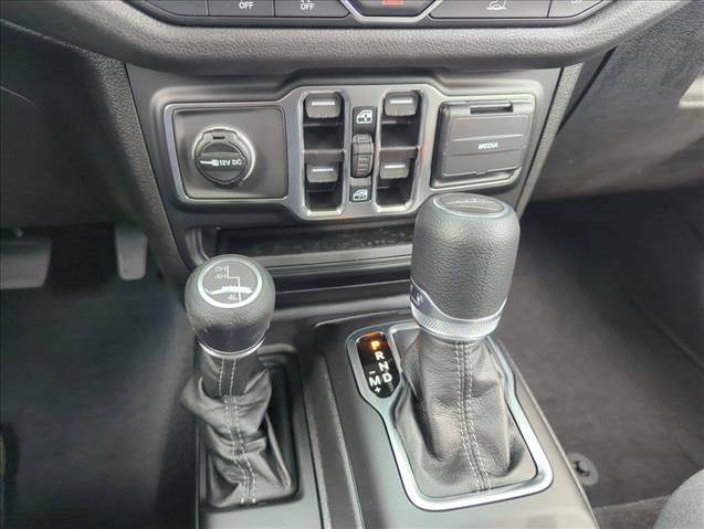 New 2026 Jeep Gladiator Sport AWD/4WD image 11