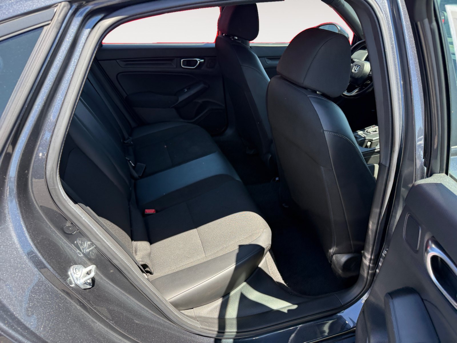 Used 2025 Honda Civic Sport image 18