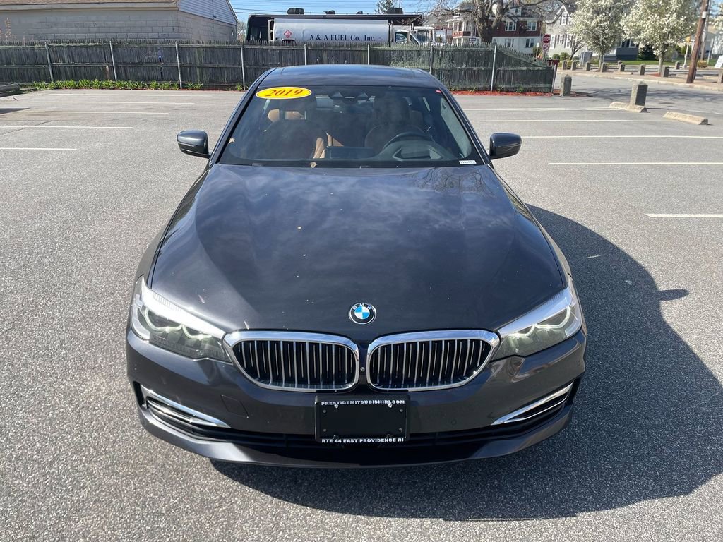 Used 2019 BMW 530i xDrive AWD/4WD image 3