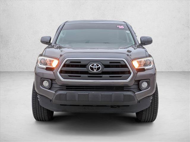 Used 2016 Toyota Tacoma SR5 w/ Towing Package image 2
