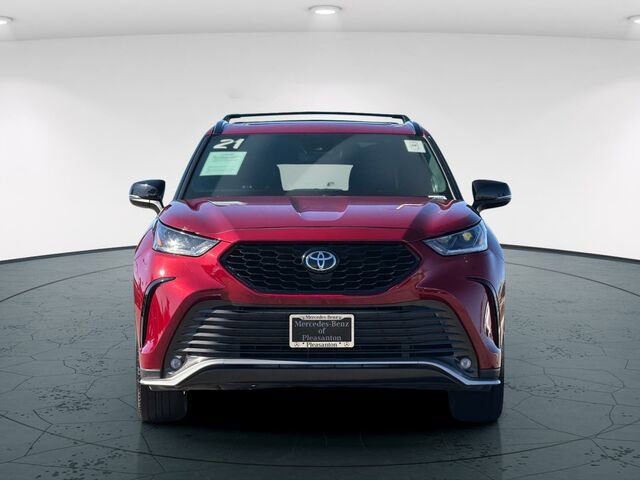Used 2021 Toyota Highlander XSE image 10
