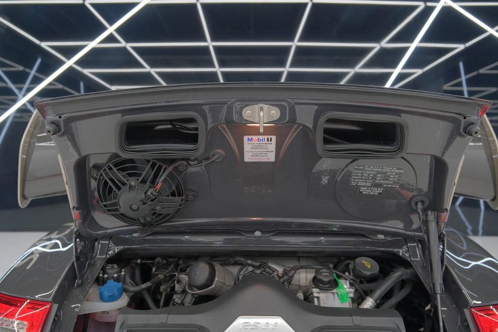 Used 2011 Porsche 911 GT3 image 76