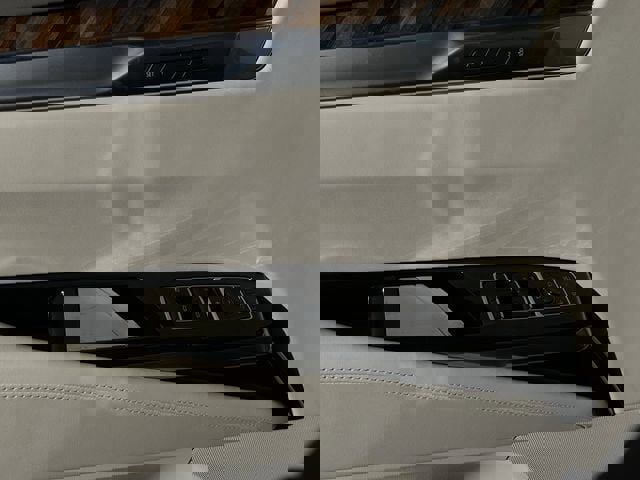 New 2026 Cadillac Escalade Platinum Luxury image 19