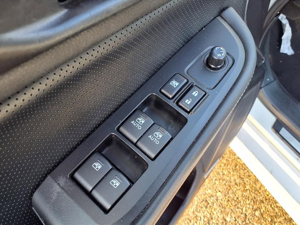 Used 2016 Subaru Legacy 3.6R Limited image 14